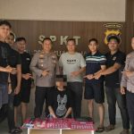 rumah 8 rumah 8